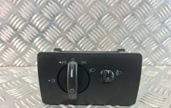 Light switch
