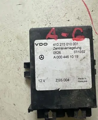 Mercedes-Benz Sprinter W901 W902 W903 W904 Door central lock control unit/module A0004461019 410215010001