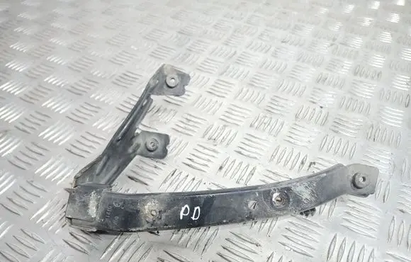 Mercedes-Benz A W168 Other engine bay part 0121R