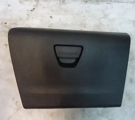 Ford Ka Glove box E3B5-A06010-A