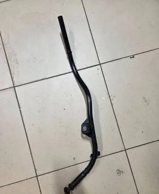 BMW 5 G30 G31 G38 Oil level dip stick 851139201 081116