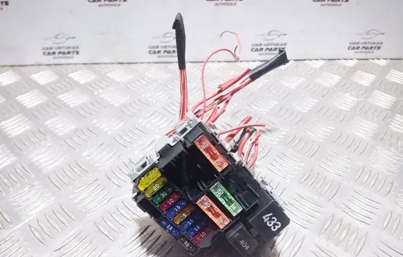Porsche Cayenne (9PA) Fuse module