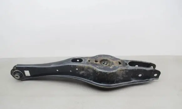 Audi Q3 8U Rear upper control arm/wishbone 3Q0505311E