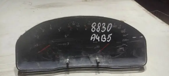 Speedometer (instrument cluster)