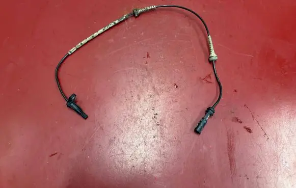 BMW X1 U11 ABS brake wheel speed sensor 6891294