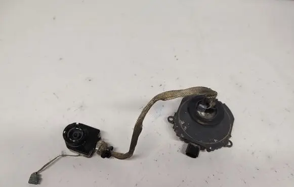 Honda Civic Headlight ballast module Xenon LBHC00L6X4A2347