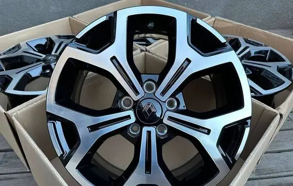 Renault Trafic III (X82) R17 alloy rim 403006285R