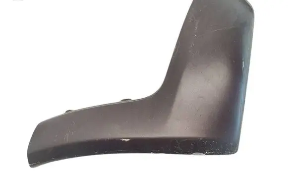 Rear bumper corner part panel trim