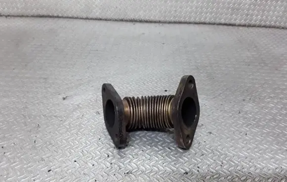 KIA Carens II EGR valve line/pipe/hose