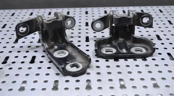 Opel Zafira C Rear door hinge set 