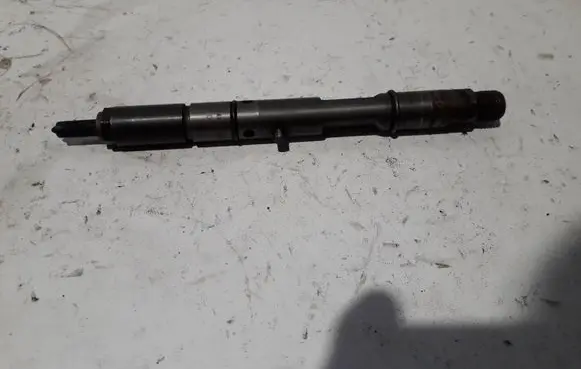 Audi A6 S6 C5 4B Fuel injector 059130201B