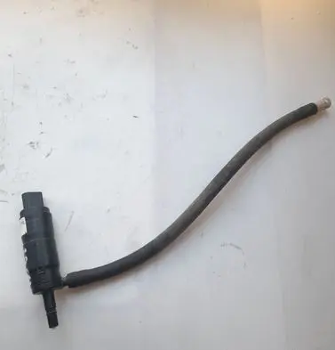 Audi A6 S6 C5 4B Headlight washer pump 3B0955681