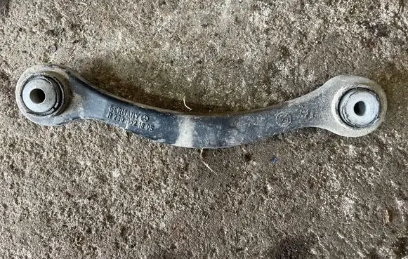 Mercedes-Benz E W211 Rear control arm R2303521805