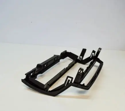 Radio/GPS head unit trim