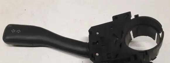 Volkswagen Golf IV Indicator stalk 8L0953513