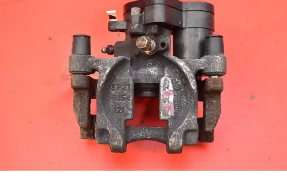 Ford Mondeo MK IV Rear brake caliper 