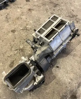 Mitsubishi Pajero Interior heater climate box assembly 1163008702 4431103712
