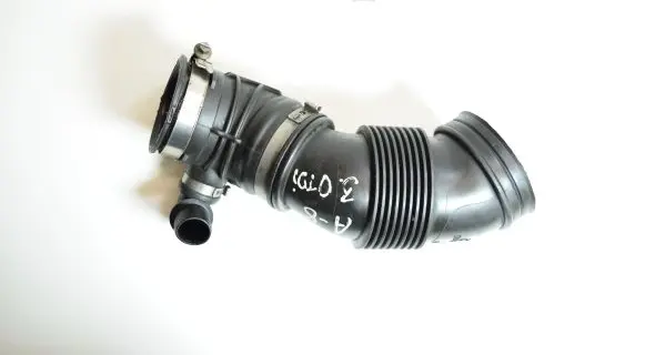 Audi A8 S8 D3 4E Air intake hose/pipe 4E0145747E