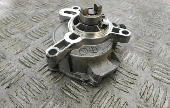 Volvo XC90 Vacuum pump 31316688