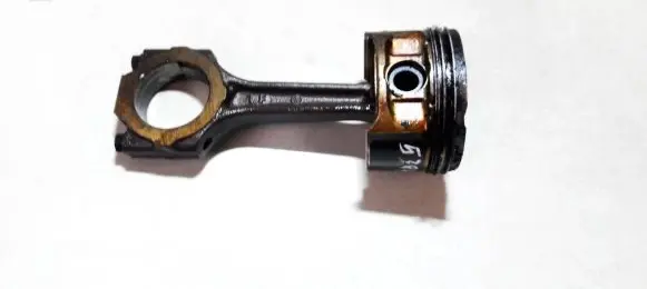 Alfa Romeo 156 Piston with connecting rod