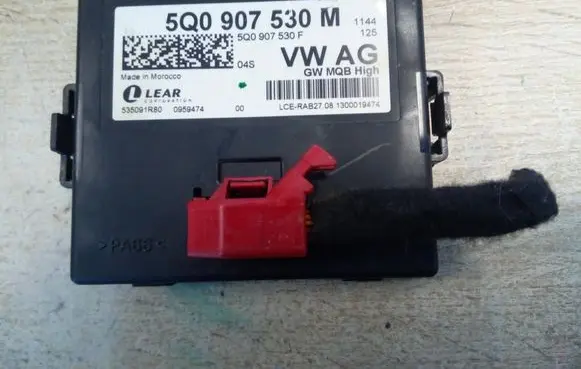 Volkswagen Golf VII Gateway control module 5Q0907530M NE69743