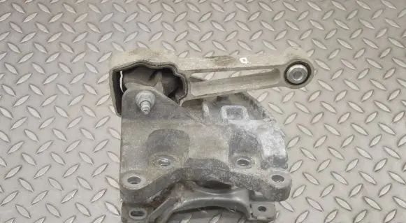 Land Rover Range Rover Evoque L538 Engine mount bracket BJ326F012AB