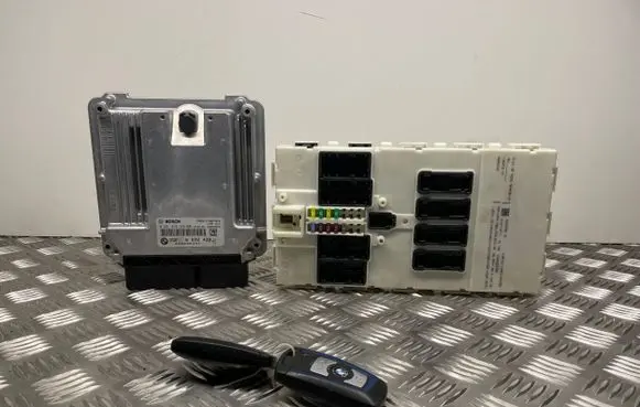 Engine ECU kit and lock set