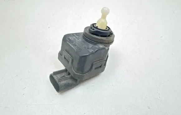 Renault Scenic I Headlight level adjustment motor 007878