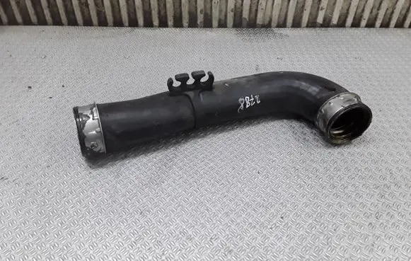 Volkswagen Golf Plus Intercooler hose/pipe