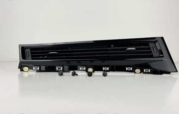 Audi A1 Dash center air vent grill 82C820951B 82C820951C