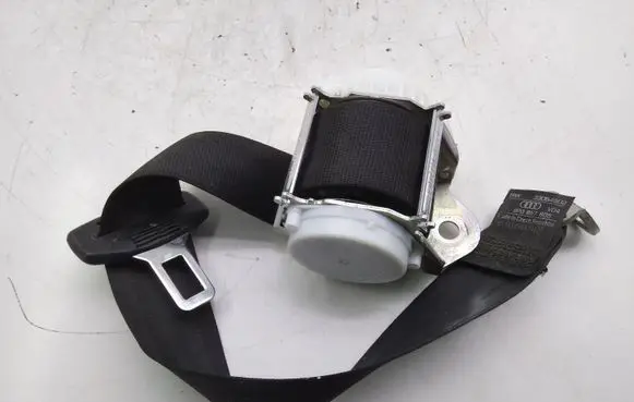 Audi A3 S3 A3 Sportback 8P Rear seatbelt 8P0857805