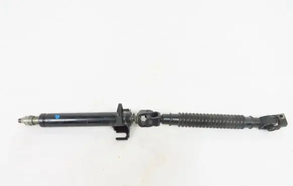Steering wheel axle set