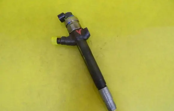 Ford Transit Fuel injector 6C10-9K546-AC