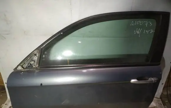 Alfa Romeo 147 Front door pilkos