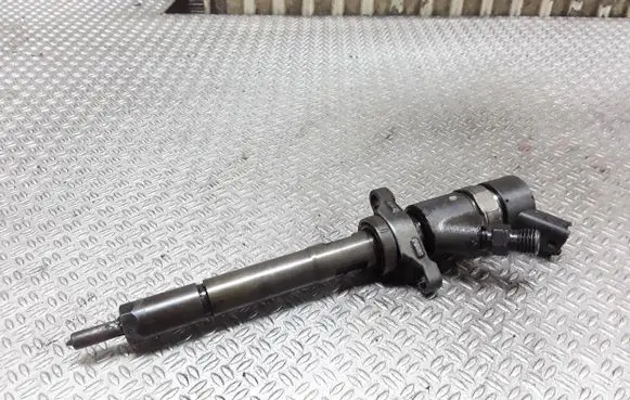 Ford Focus C-MAX Fuel injector 0445110188