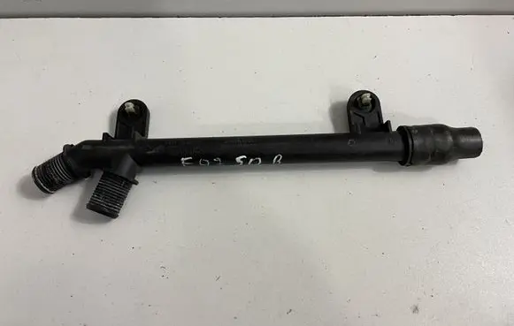 BMW 5 F10 F11 Engine coolant pipe/hose 9231897