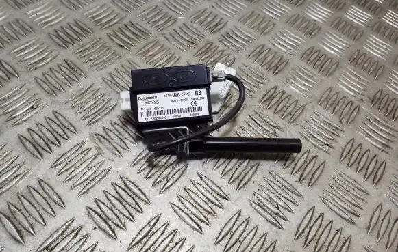 Hyundai ix35 Keyless (KESSY) go control unit/module 954702S200 5WY8299C