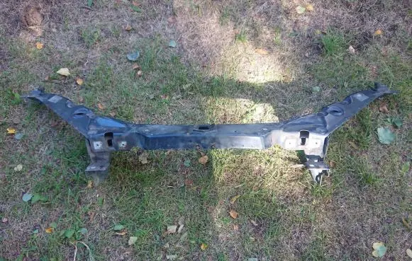 Jaguar XF X250 Top upper radiator support slam panel