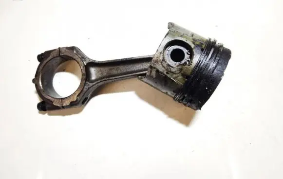 Renault Scenic I Piston with connecting rod