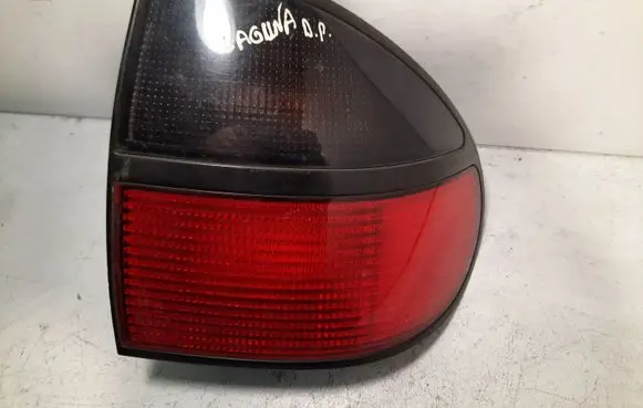 Renault Laguna I Rear/tail lights 2225 7700820051