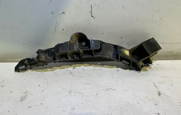 Seat Ibiza V (KJ) Front bumper mounting bracket 6F0807394 M185208