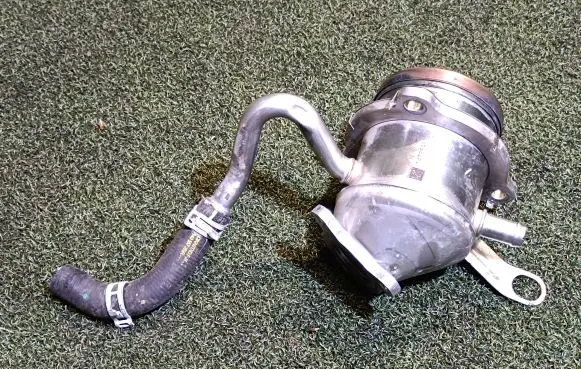 EGR valve cooler