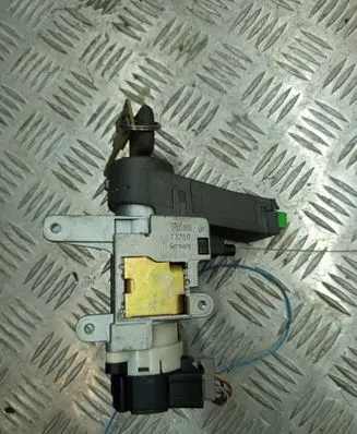 Volvo V70 Ignition lock 8673073 510130020