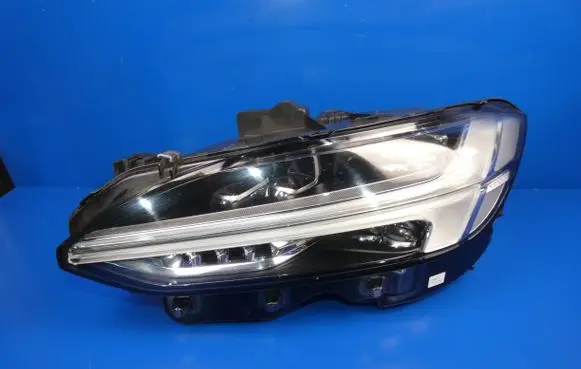 Volvo S90, V90 Headlight/headlamp 31386172 2143TGG 89909577