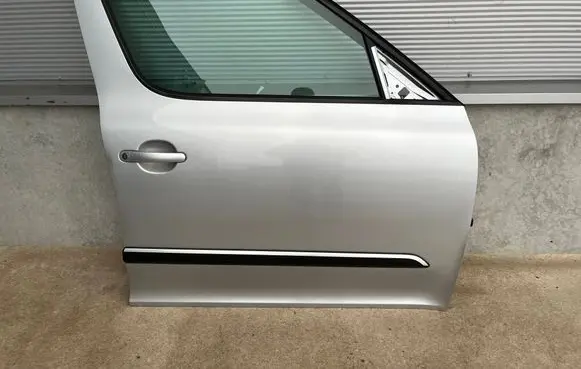 Skoda Yeti (5L) Front door