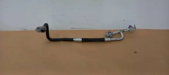 BMW i3 Air conditioning (A/C) pipe/hose 9291154