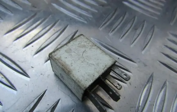 Ford Escort Other relay V23073A1008X006 V23073-A1008-X006
