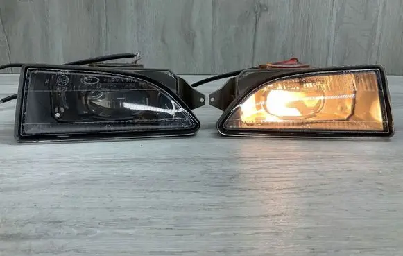 Mercedes-Benz SL R129 Front fog light 2028200256 2028200156