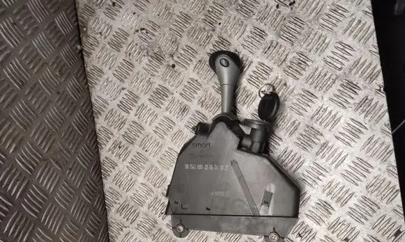 Smart ForTwo I Gear shifter/selector 0007543V001