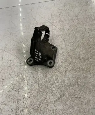 Renault Master III Driveshaft support bearing bracket 8200904226